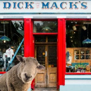 “Caoirigh Selfie @ Dick Macks” le Kelly Hood