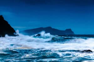 A Storm, Clogher le Colm Ó Gráda